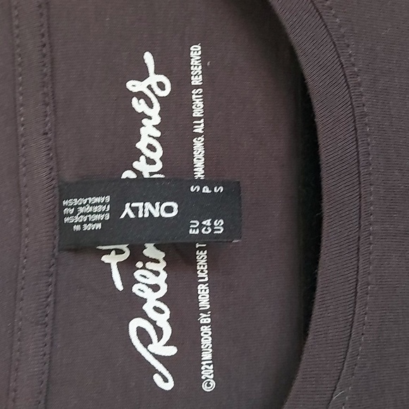 Rolling stones graphic tshirt small - Picture 2 of 2